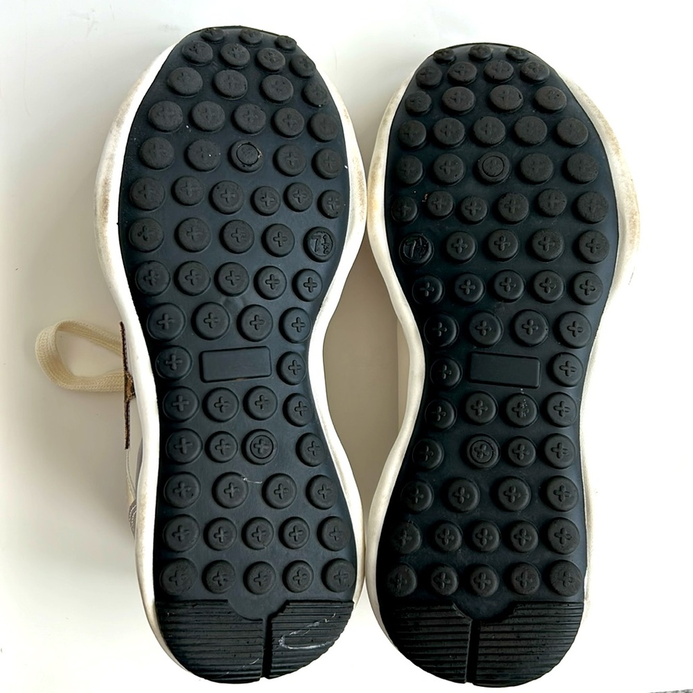 Vintage Havana Nude Glitter Sneakers - Picture 8 of 9